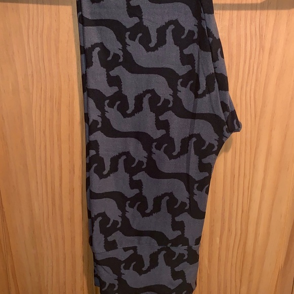 LuLaRoe Pants - ❌SOLD❌NWT OS LLR Black & Gray Dog Printed Leggings